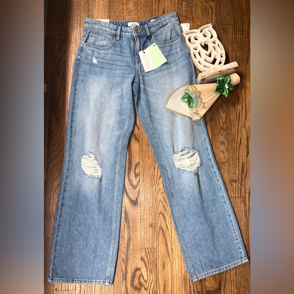 Forever 21 Light Blue Distressed Straight Leg Jeans